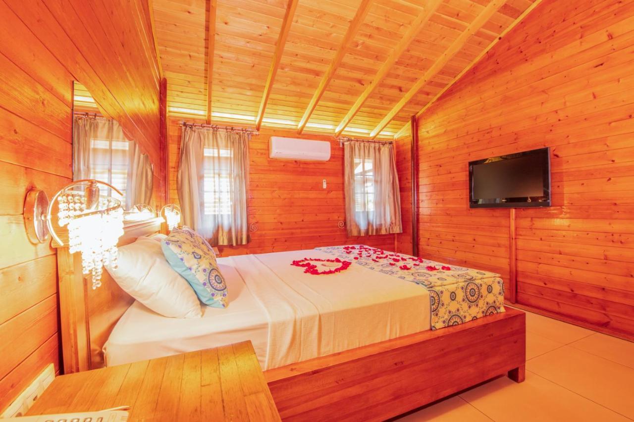 The Bay Beach Club Фетхие Экстерьер фото